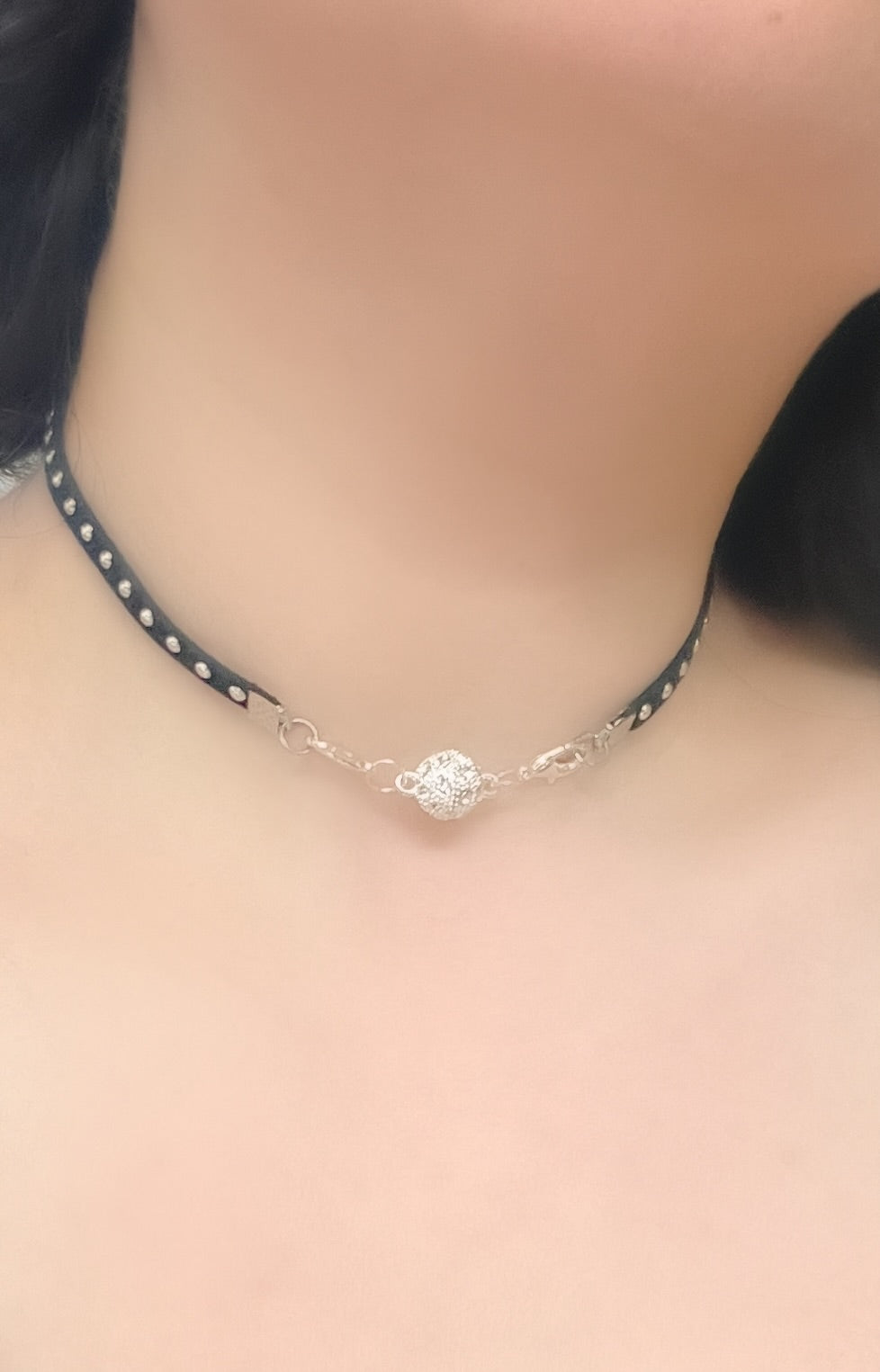 Delicate soft studded magnetic Choker