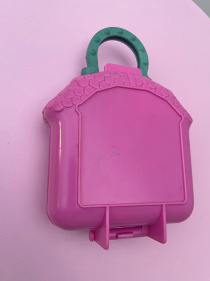 1994 Happy Trails Club Horse Stable with 1 Figure - Polly Pocket - Vintage