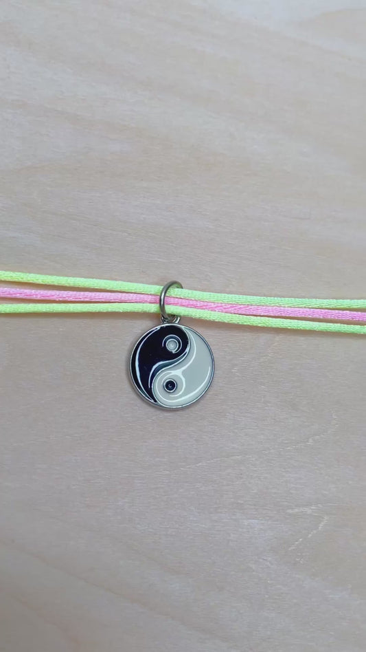 Yin & Yang 90's Style Necklace